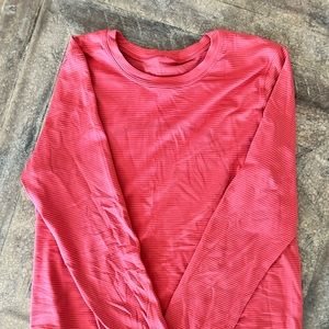 Run swiftly relaxed fit